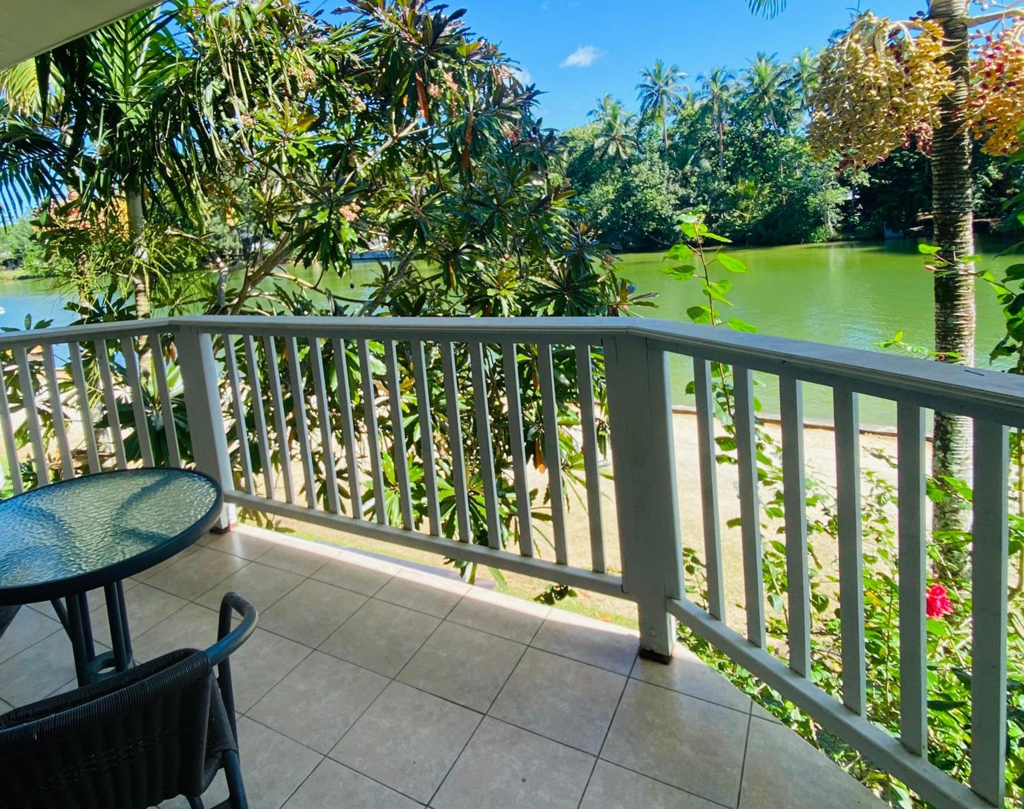 Tropicana Lagoon Apartments Port-Vila Extérieur photo